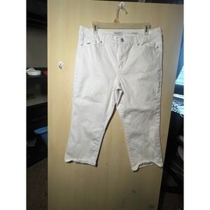 Nine West Chrystie Capri White Denim Jeans Womens Size 14 Cropped Pants